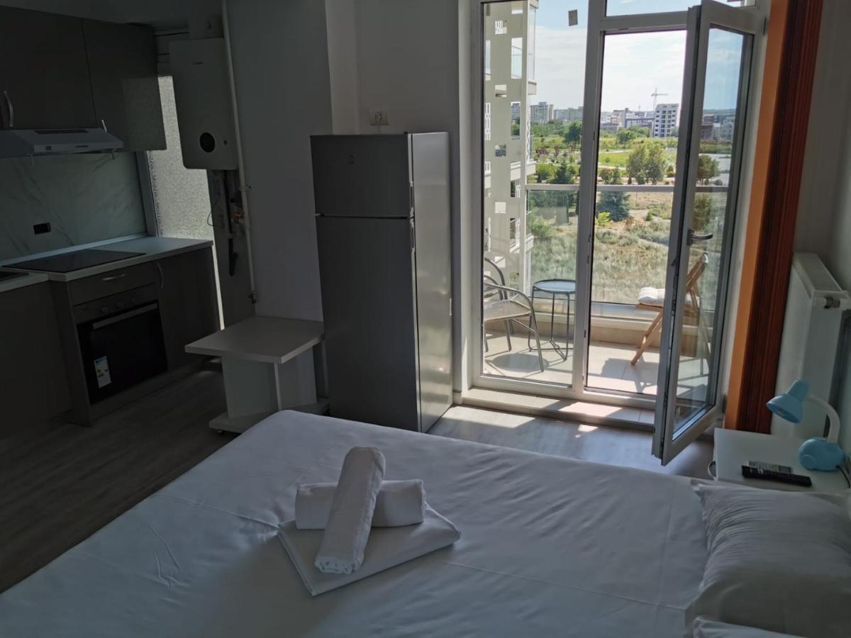 Grand Mamaia Lake Apartments Constanta Exterior photo