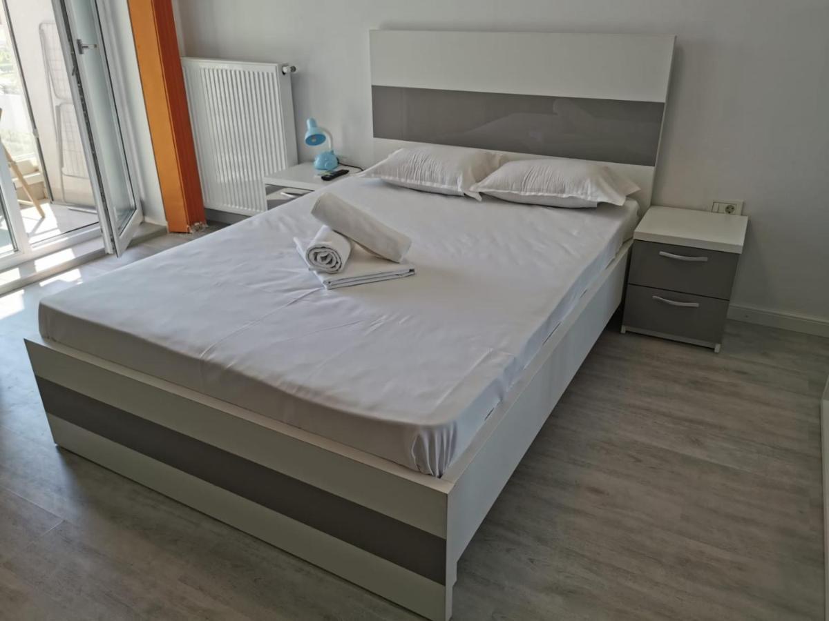 Grand Mamaia Lake Apartments Constanta Exterior photo